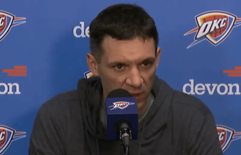 Kaiyun sports-戴格诺特谈西部第一：球员每天都投入其中，拥抱当天的挑战